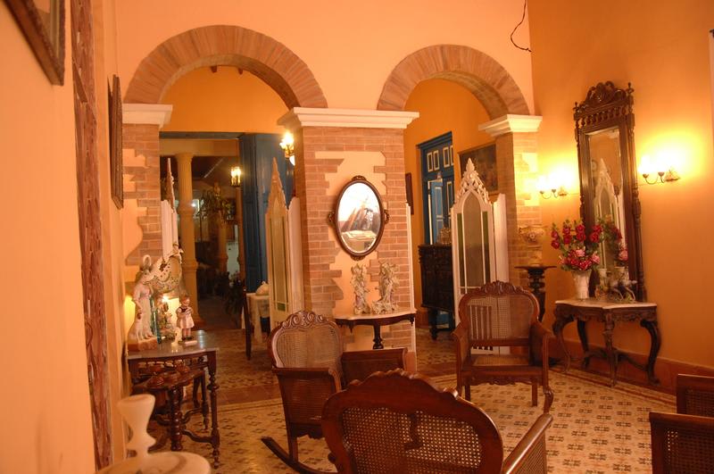 Hostal Villa Colonial Frank y Arelys
