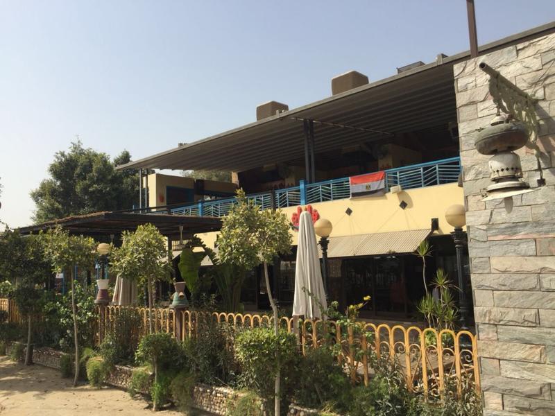 H10 Pyramids Inn