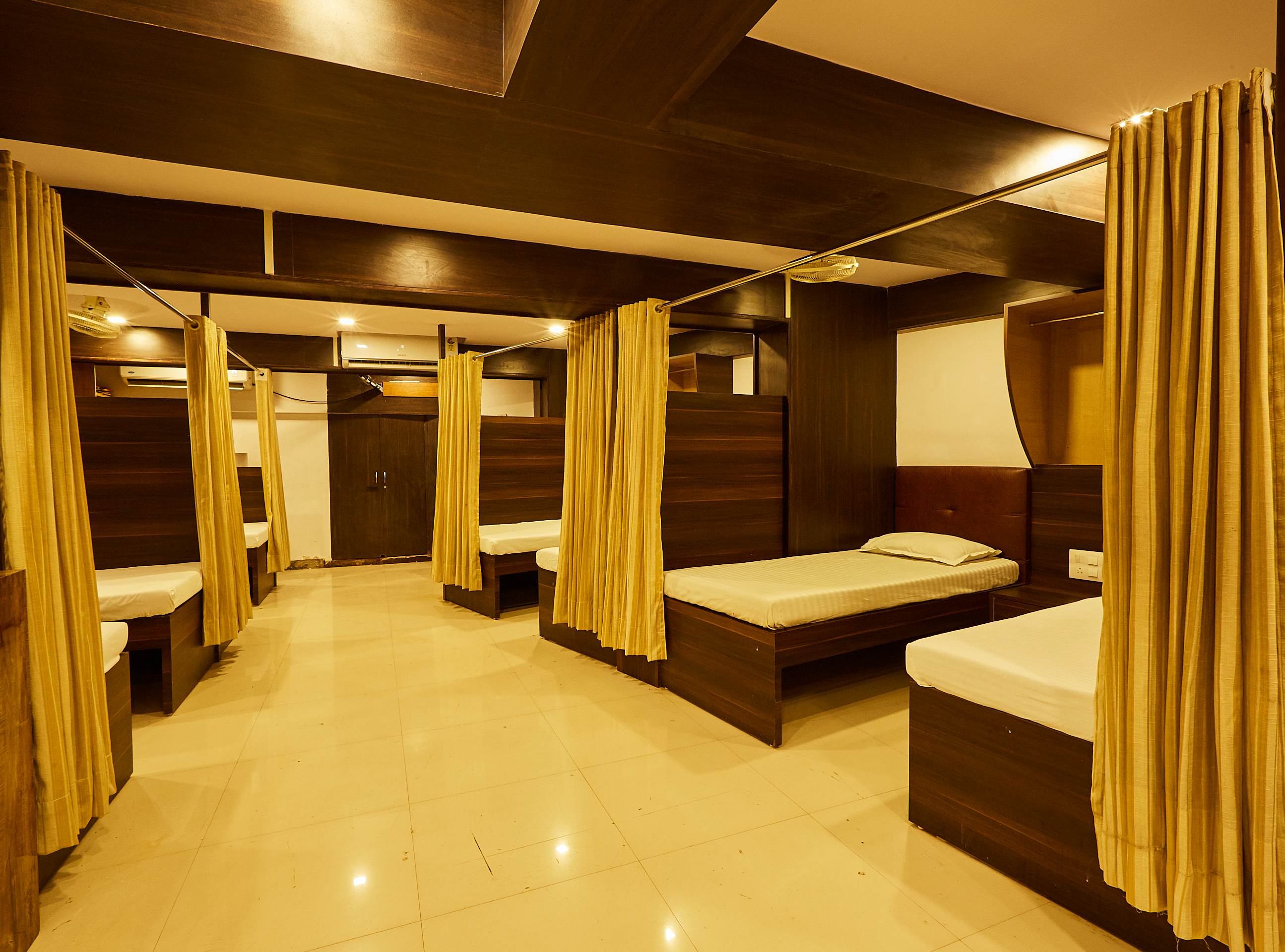 Mumbai Darbar - A Backpacker Hostel, Mumbai - 2020 Prices & Reviews