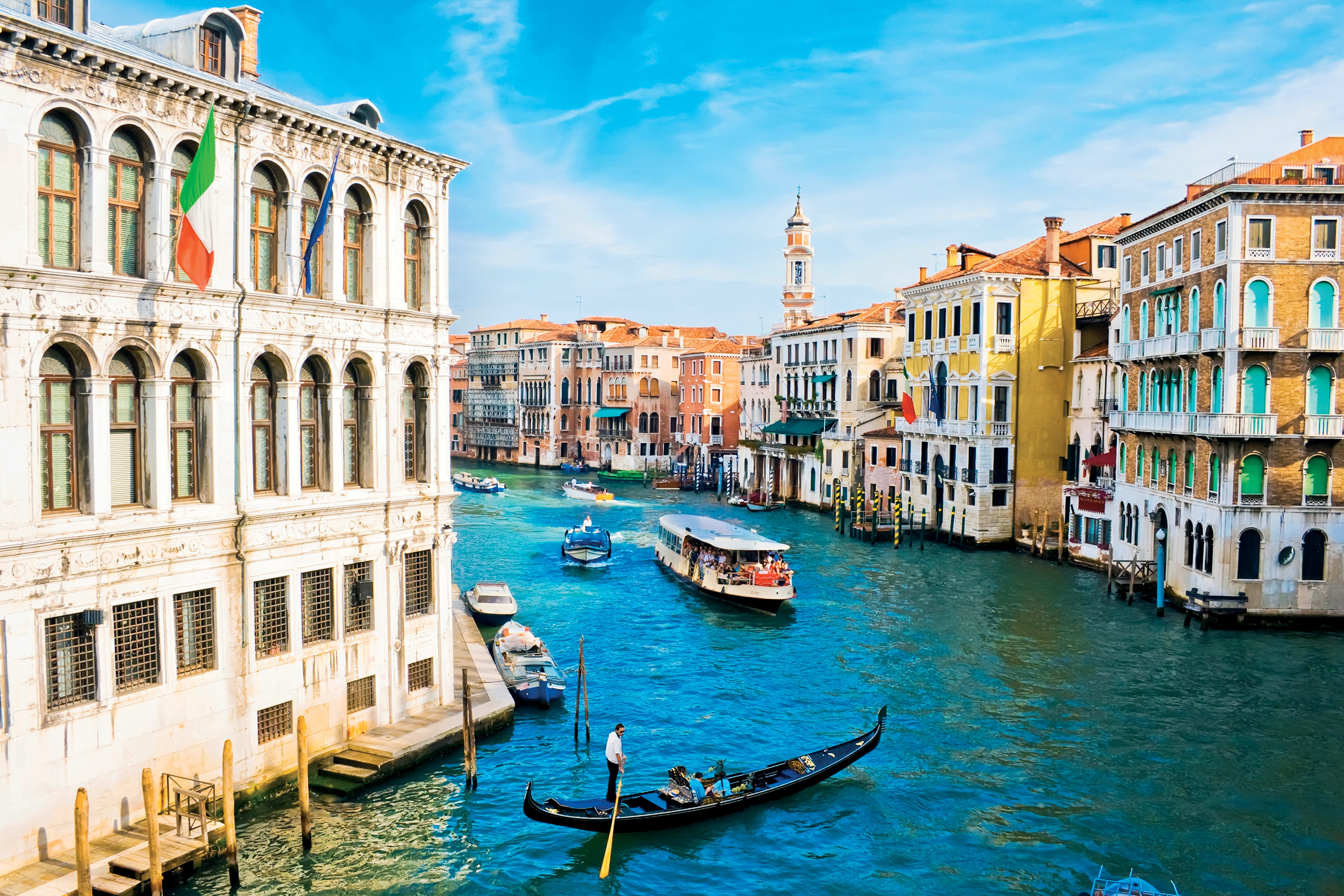 Обои на стол италия. Canal grande Венеция. Венеция. Гондолы. Венеция Италия Гранд канал. Гранд канал (г. Венеция).