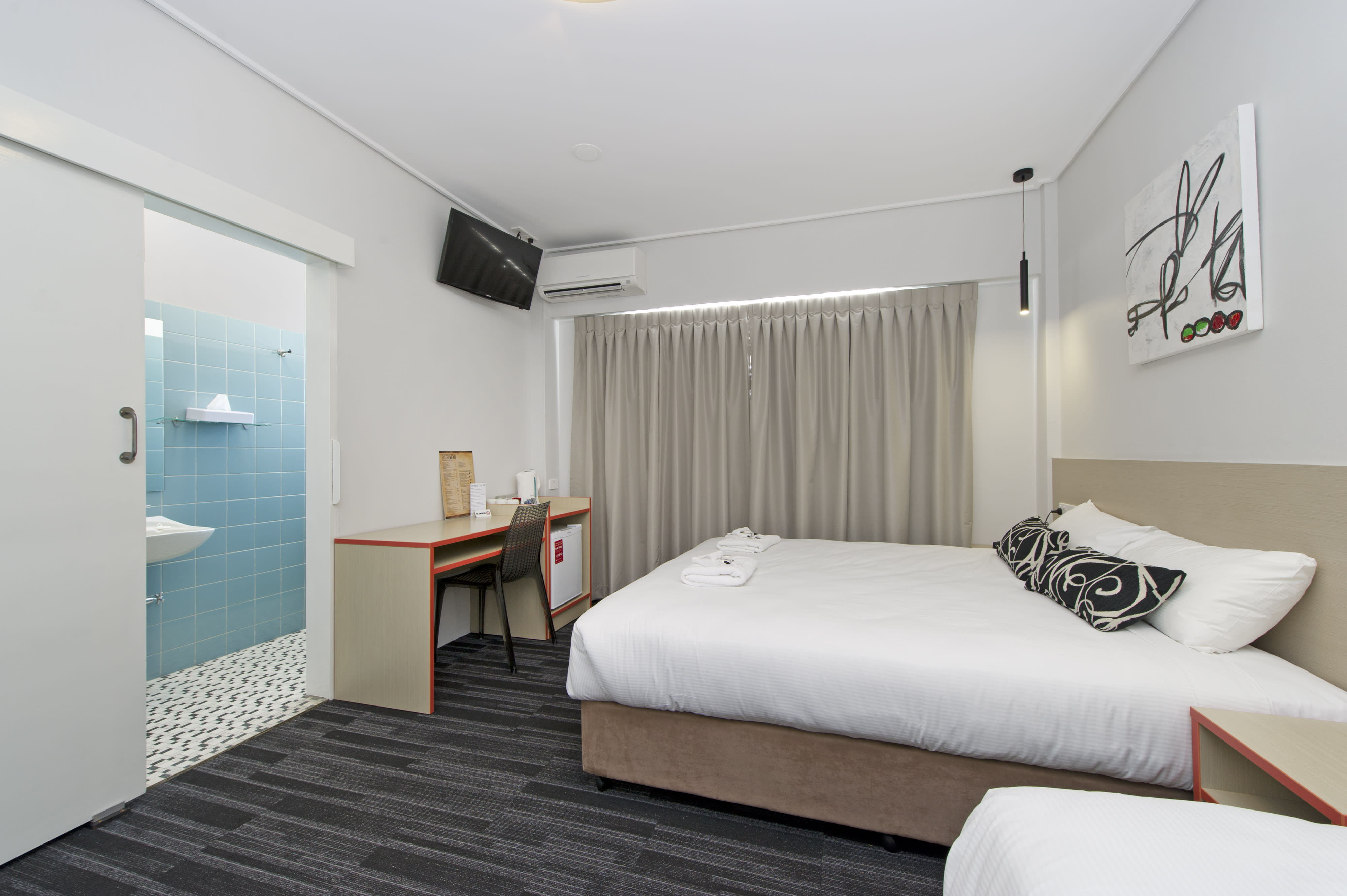 Prince Of Wales Hotel Brisbane 2024 Prices Reviews Hostelworld   Dk3htg2fjymt73v9dfxd