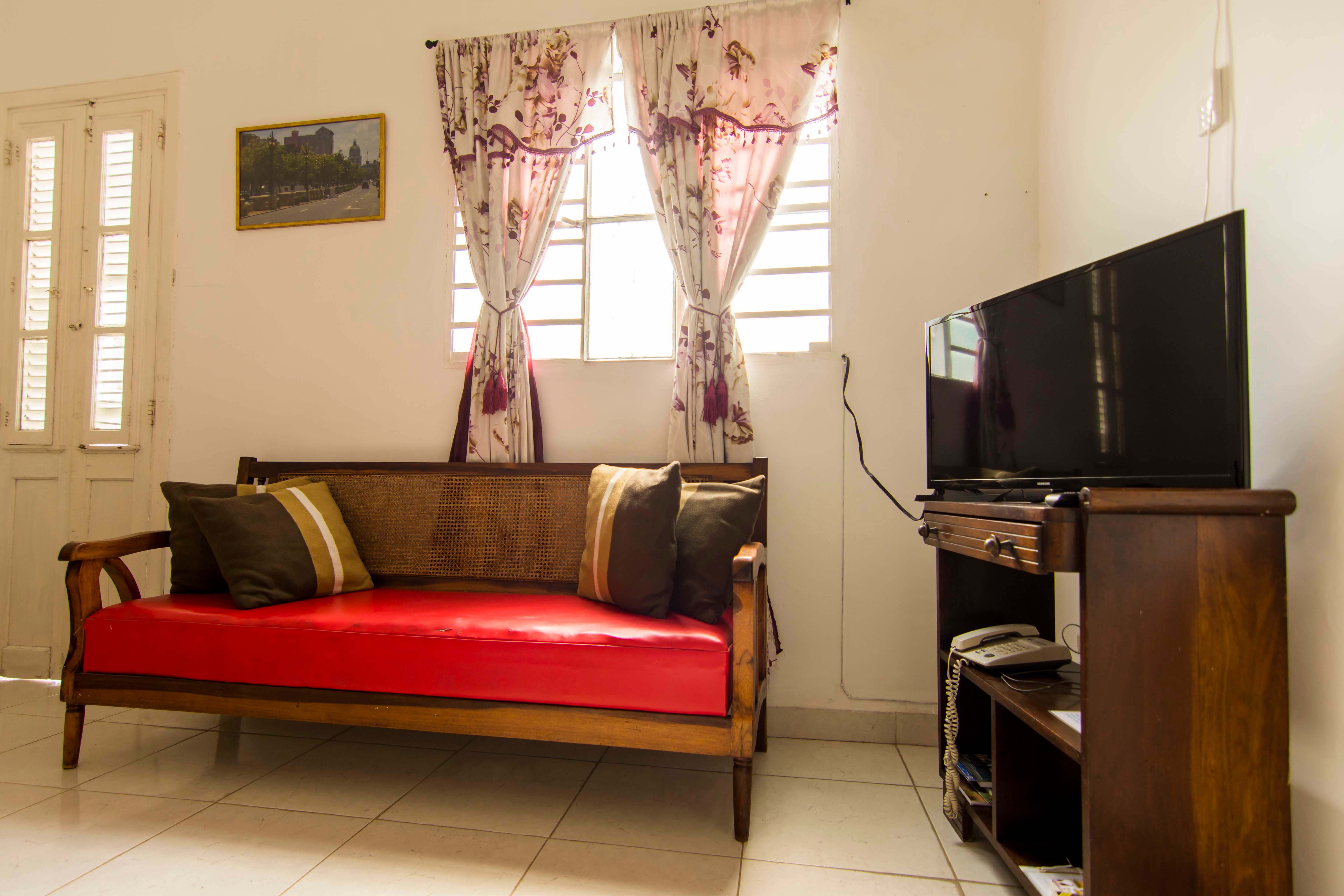 Marlene Apartment in Havana, Cuba Find Cheap Hostels and Rooms at