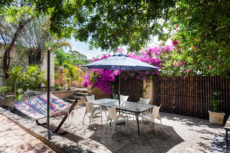 Western Beach Lodge