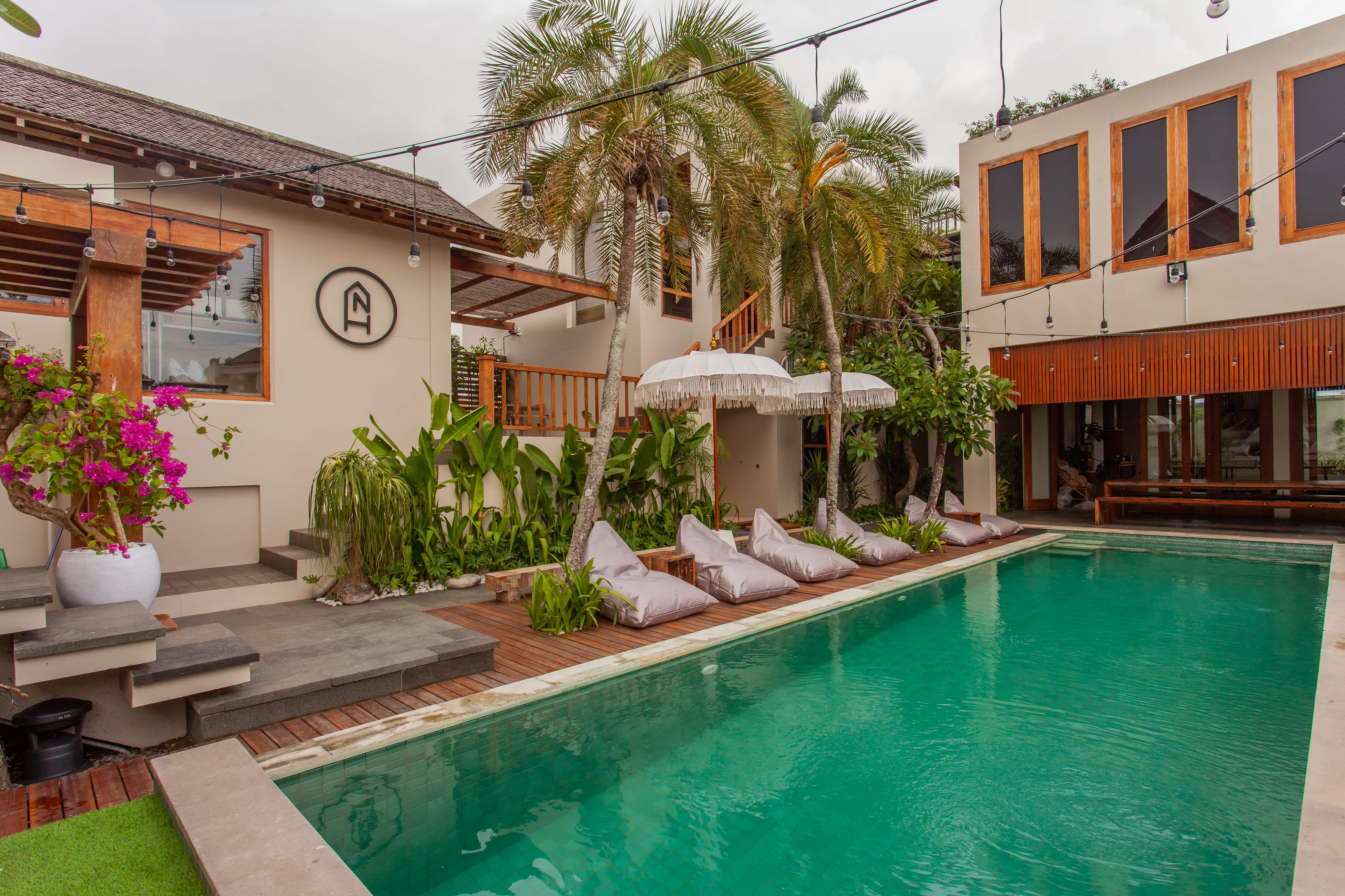 hostel canggu bali