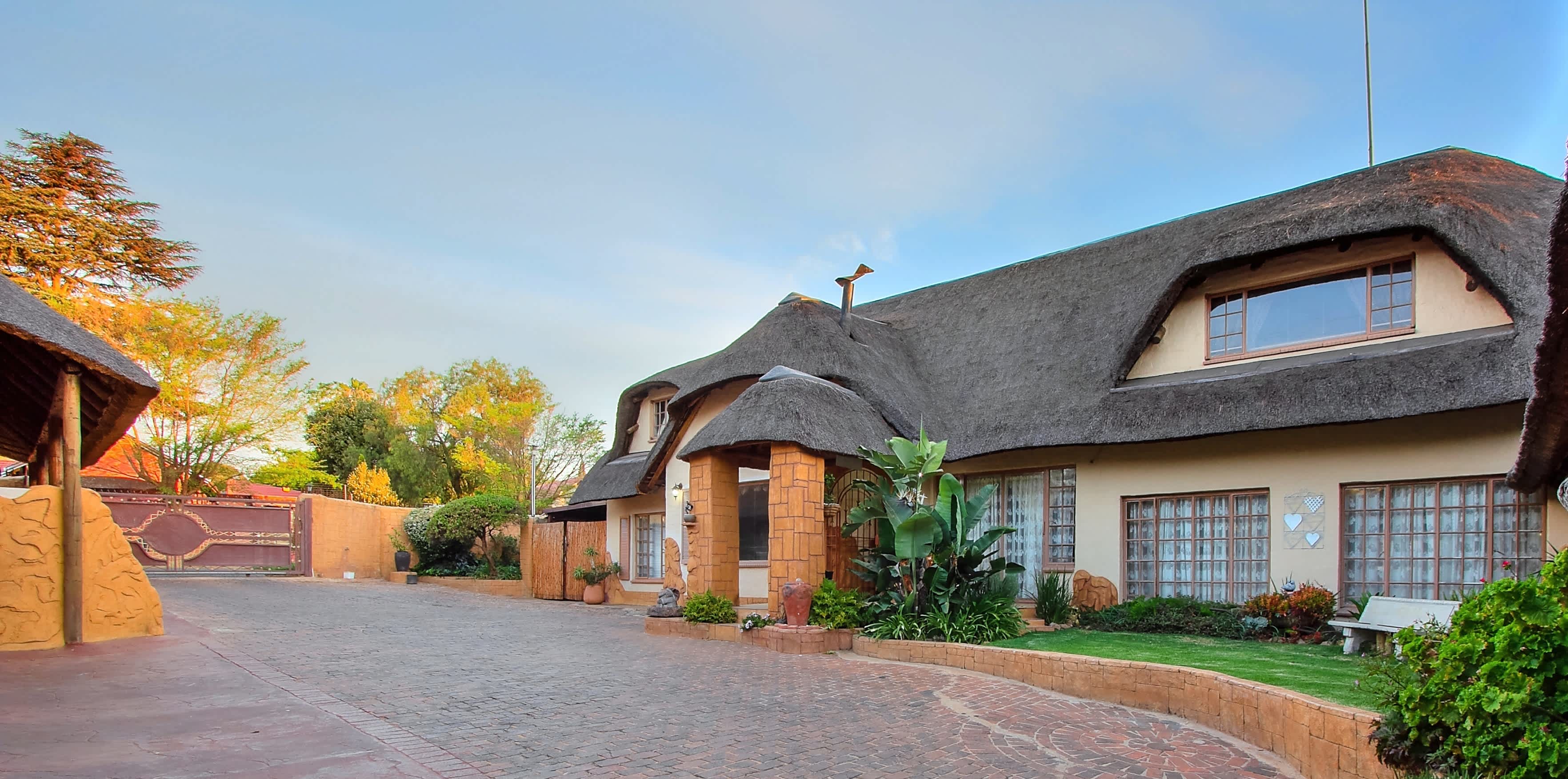 All Over Africa Guest House in Kempton Park, South Africa Find Cheap