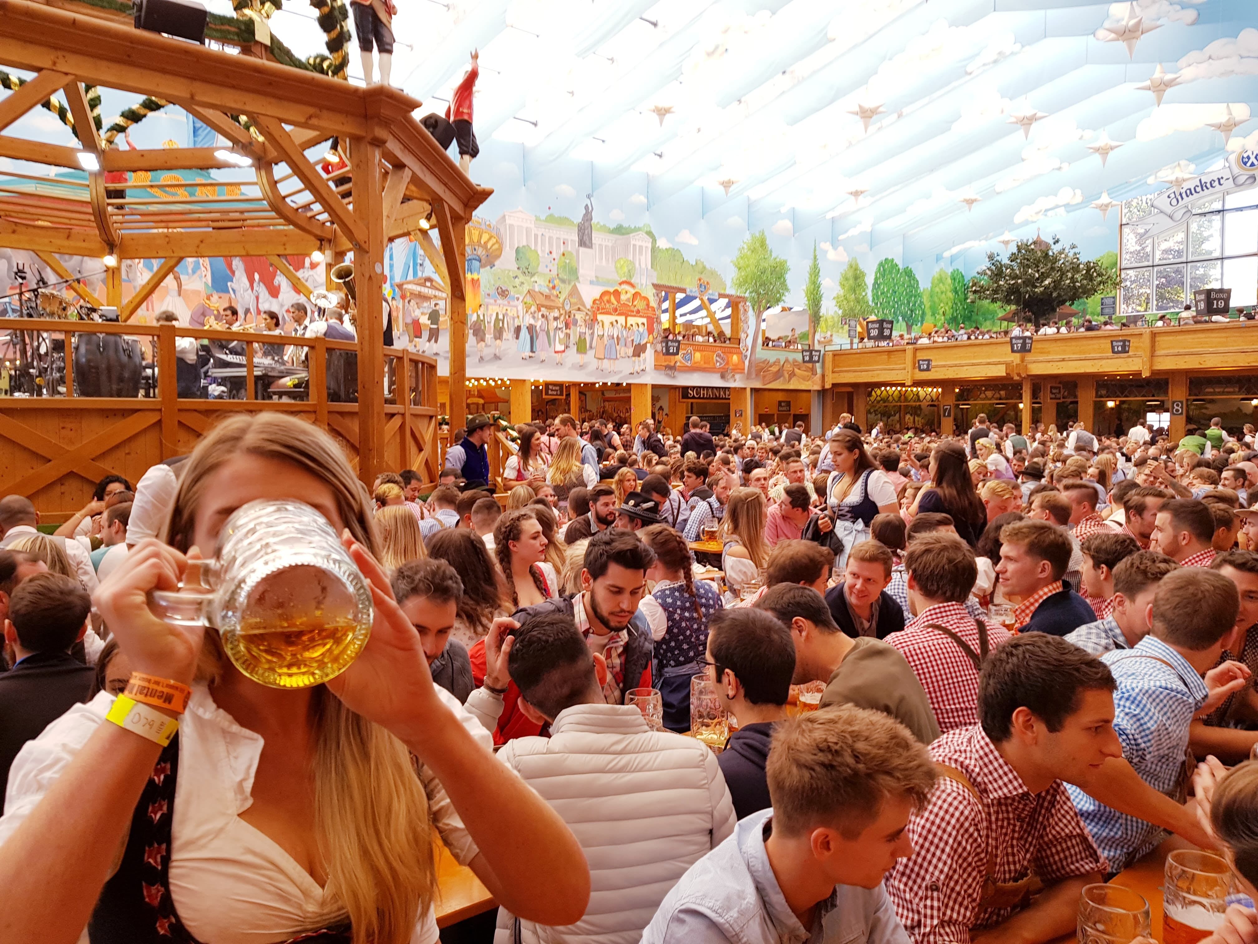 Oktoberfest on a budget, München 2021 Preise & Bewertungen Hostelworld