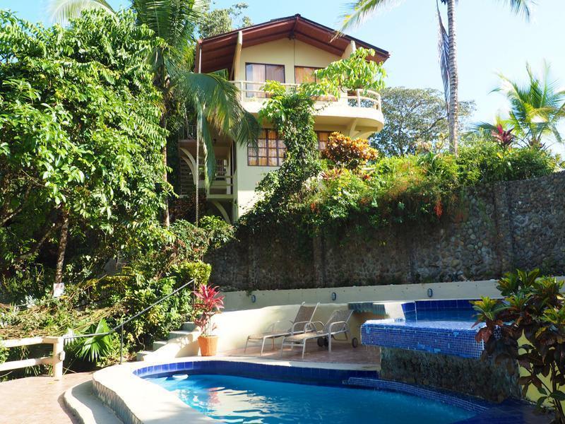 Hotel La Colina