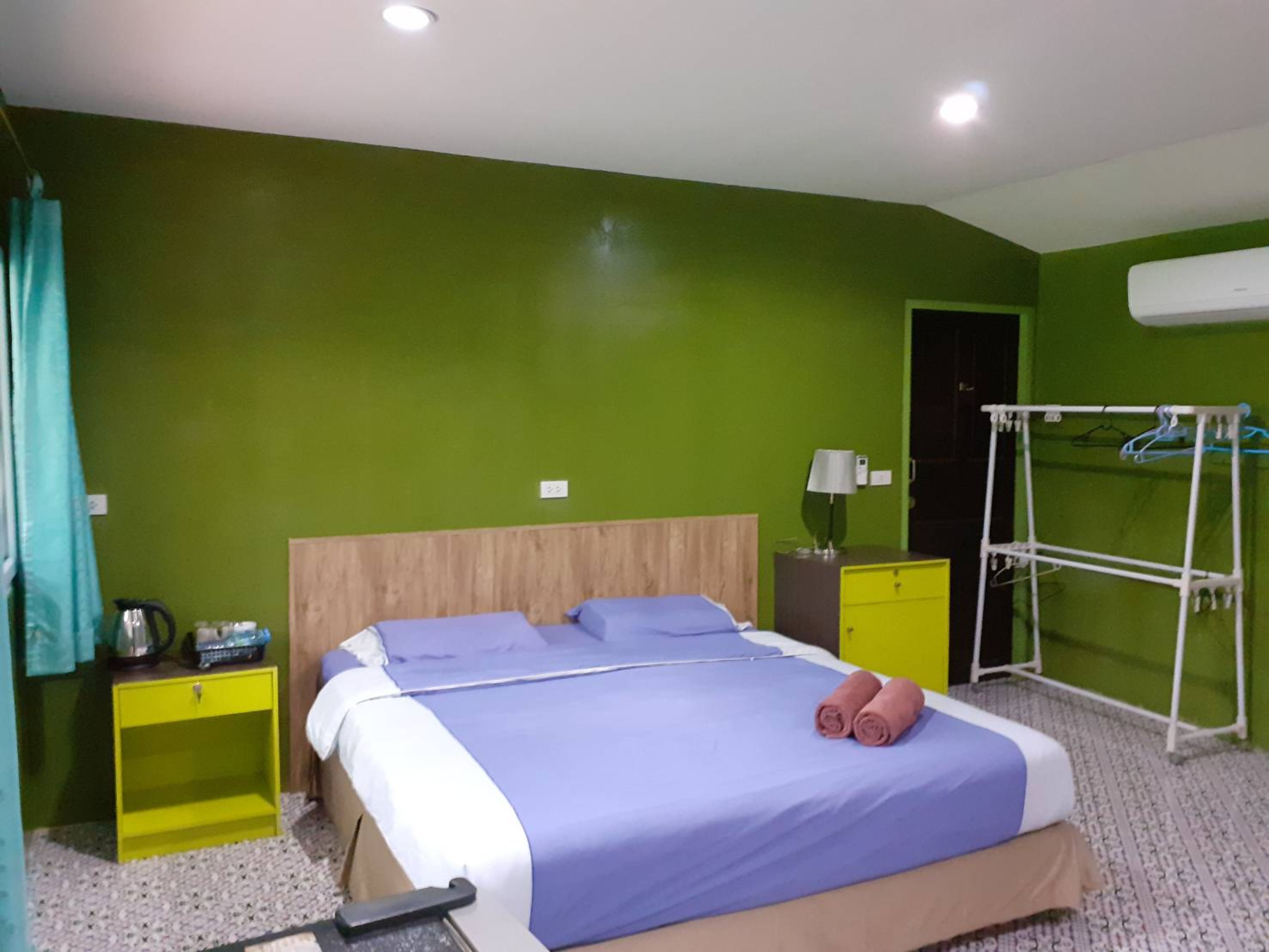 BungalowMaikhao in Phuket, Thailand Find Cheap Hostels and Rooms at