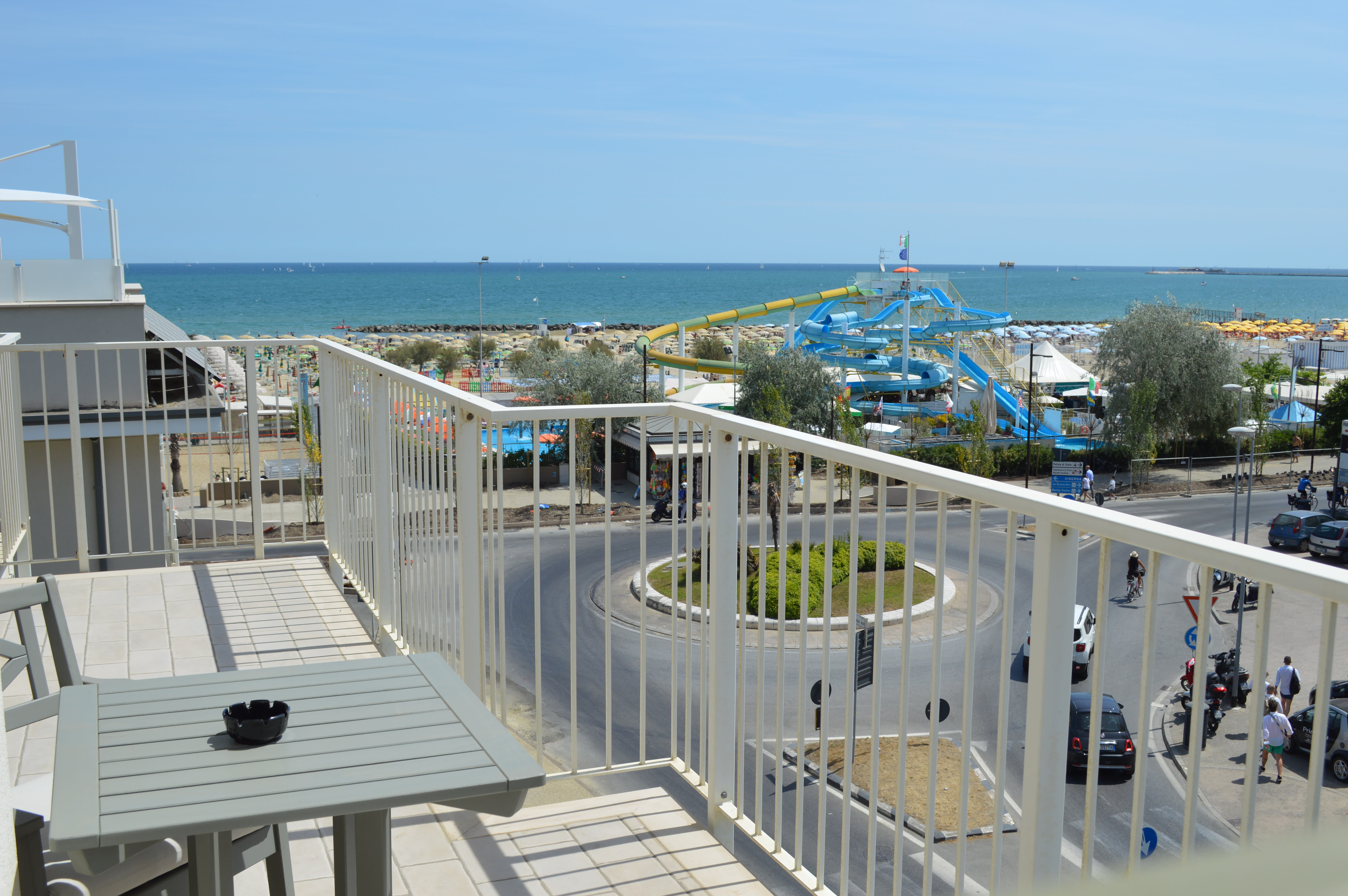 Hotel Riva e Mare in Rimini, Italy - Find Cheap Hostels and Rooms at ...