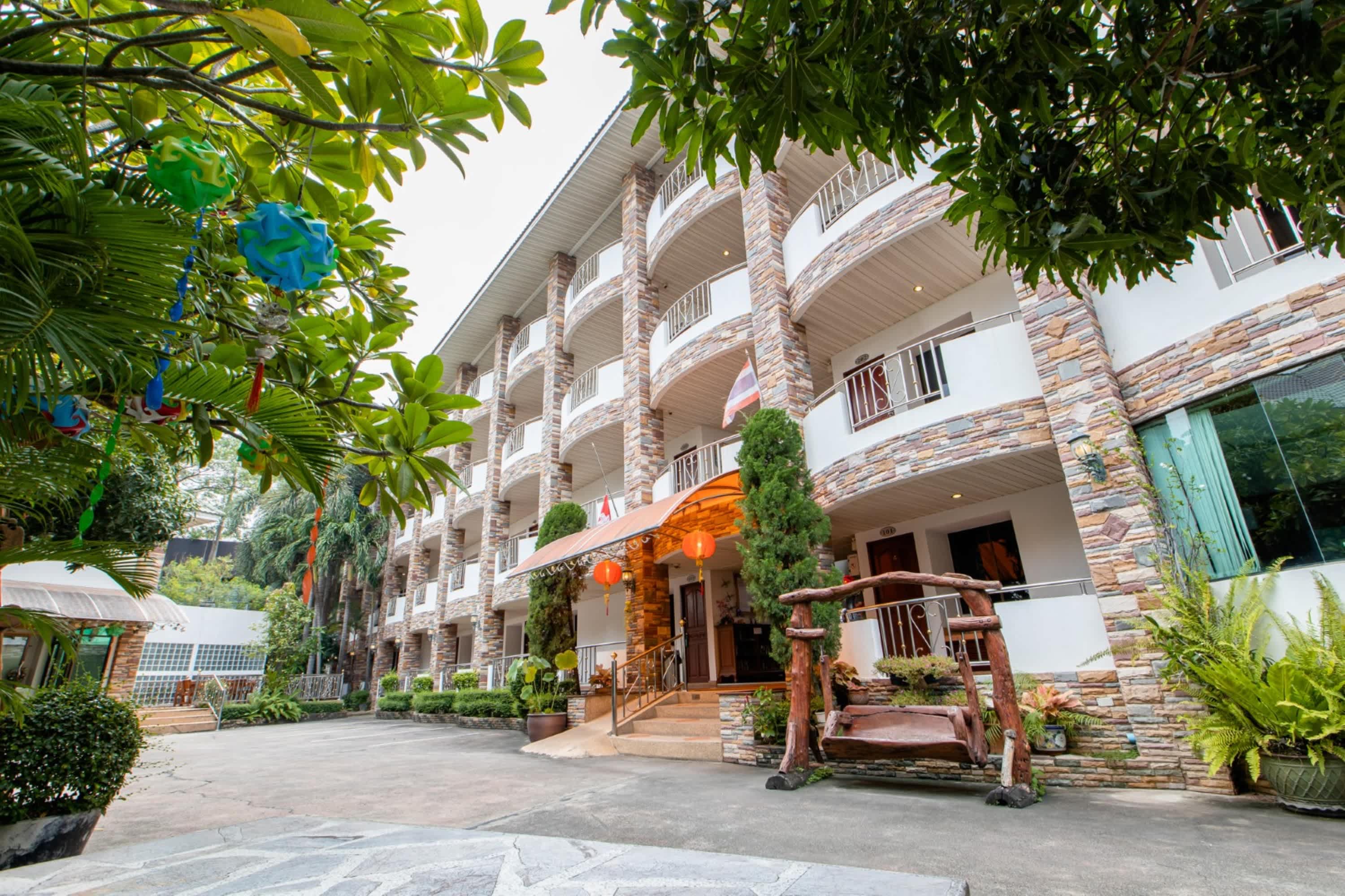 Selina Place Pattaya, Pattaya 2024 Prices & Reviews Hostelworld