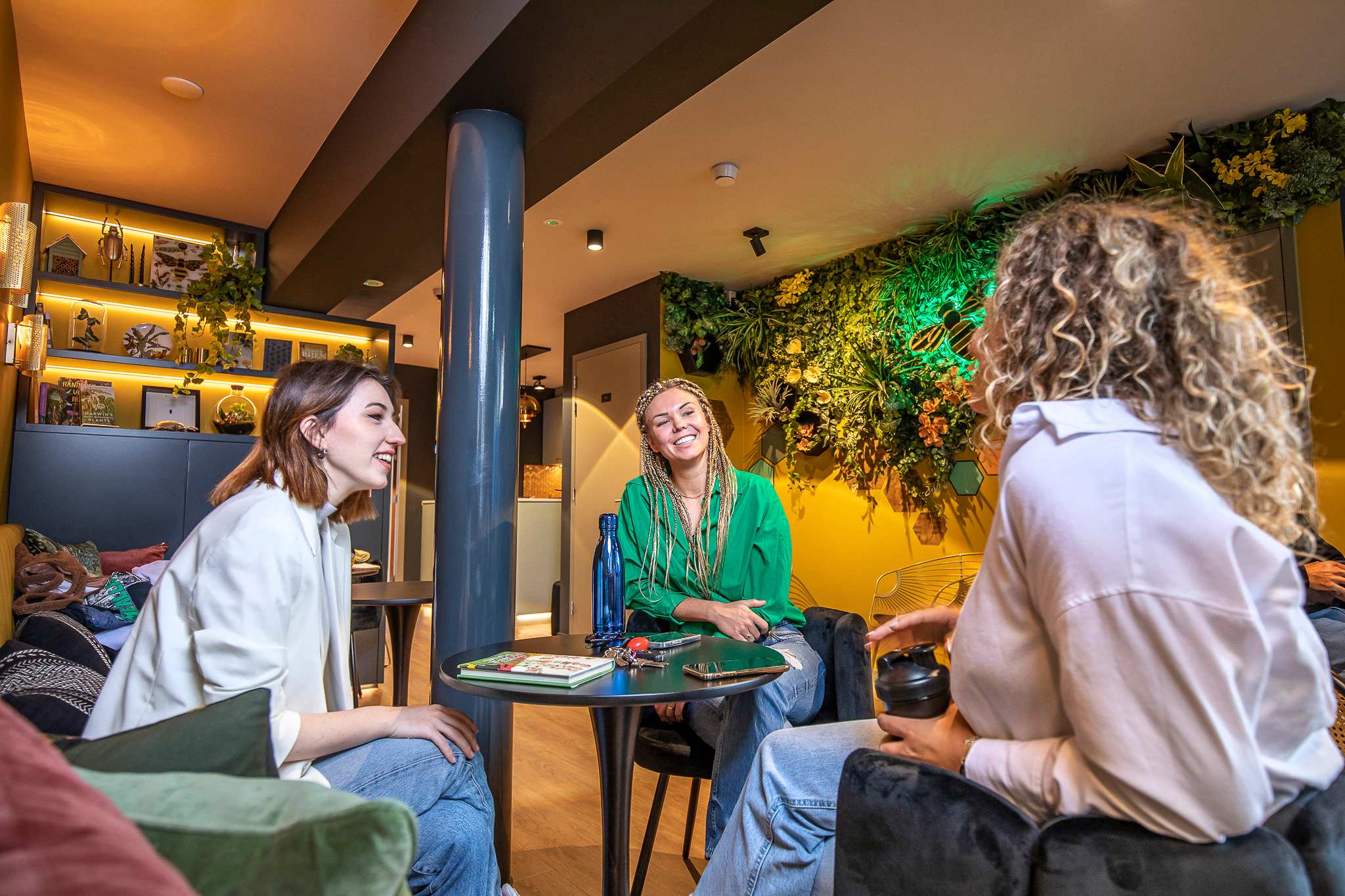 the-bee-hostel-amsterdam-2024-prices-reviews-hostelworld