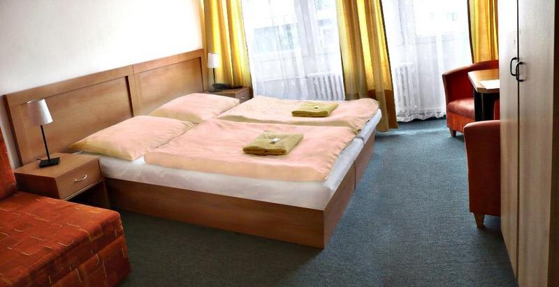 Hotel Plus