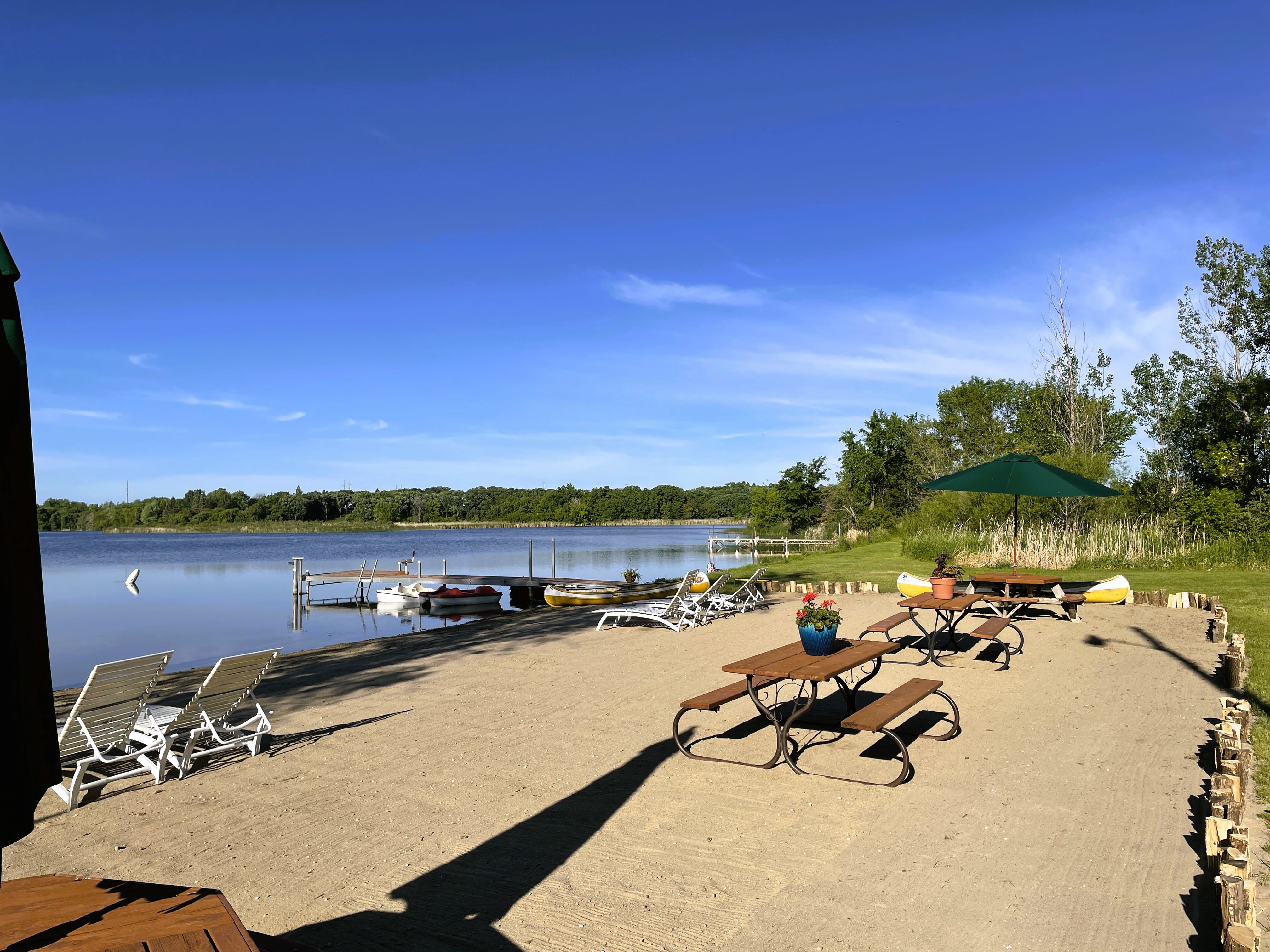 swan-lake-resort-campground-in-fergus-falls-usa-find-cheap-hostels