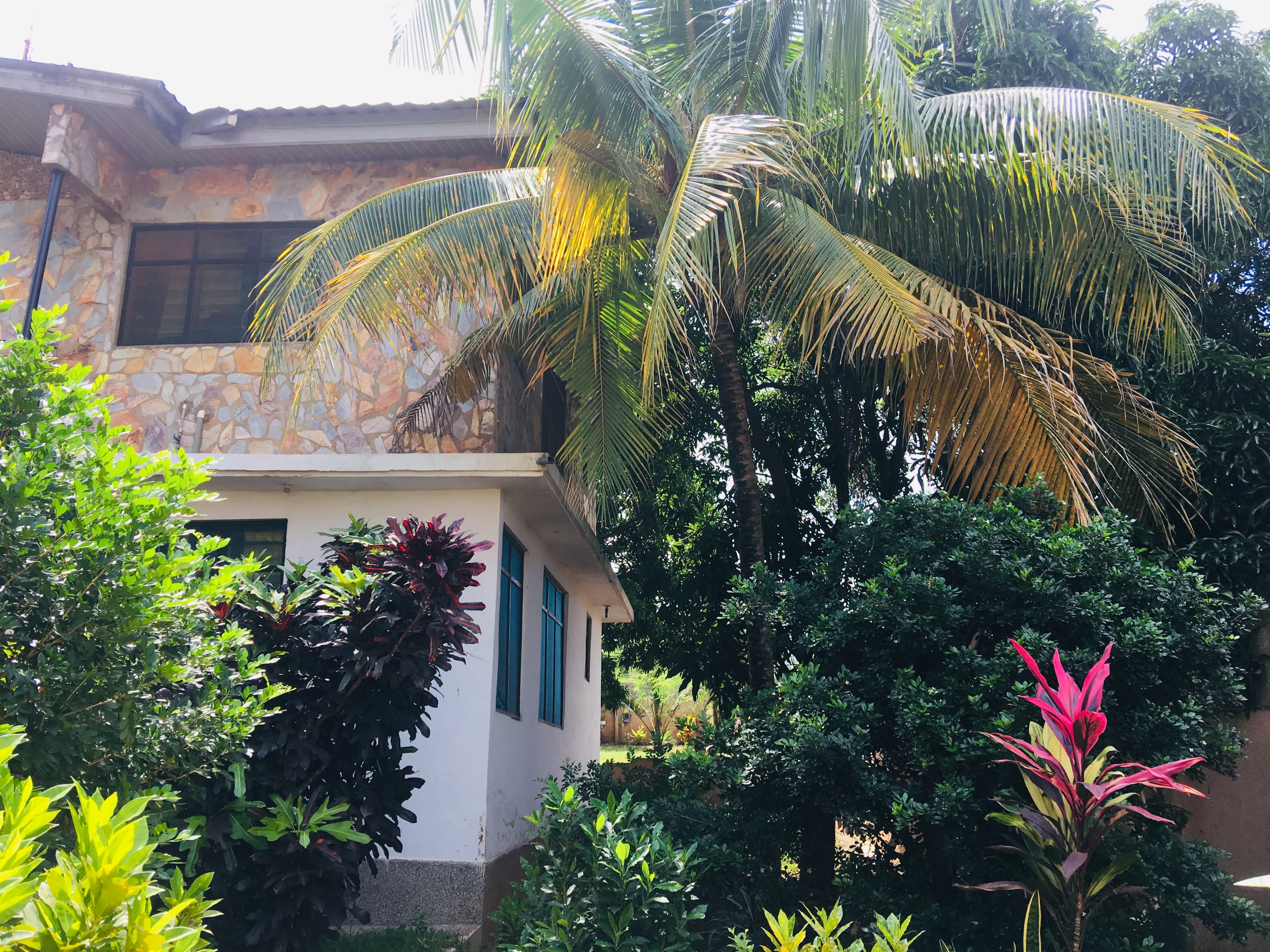 Legassi Gardens Apartments in Accra, Ghana Find Cheap Hostels and