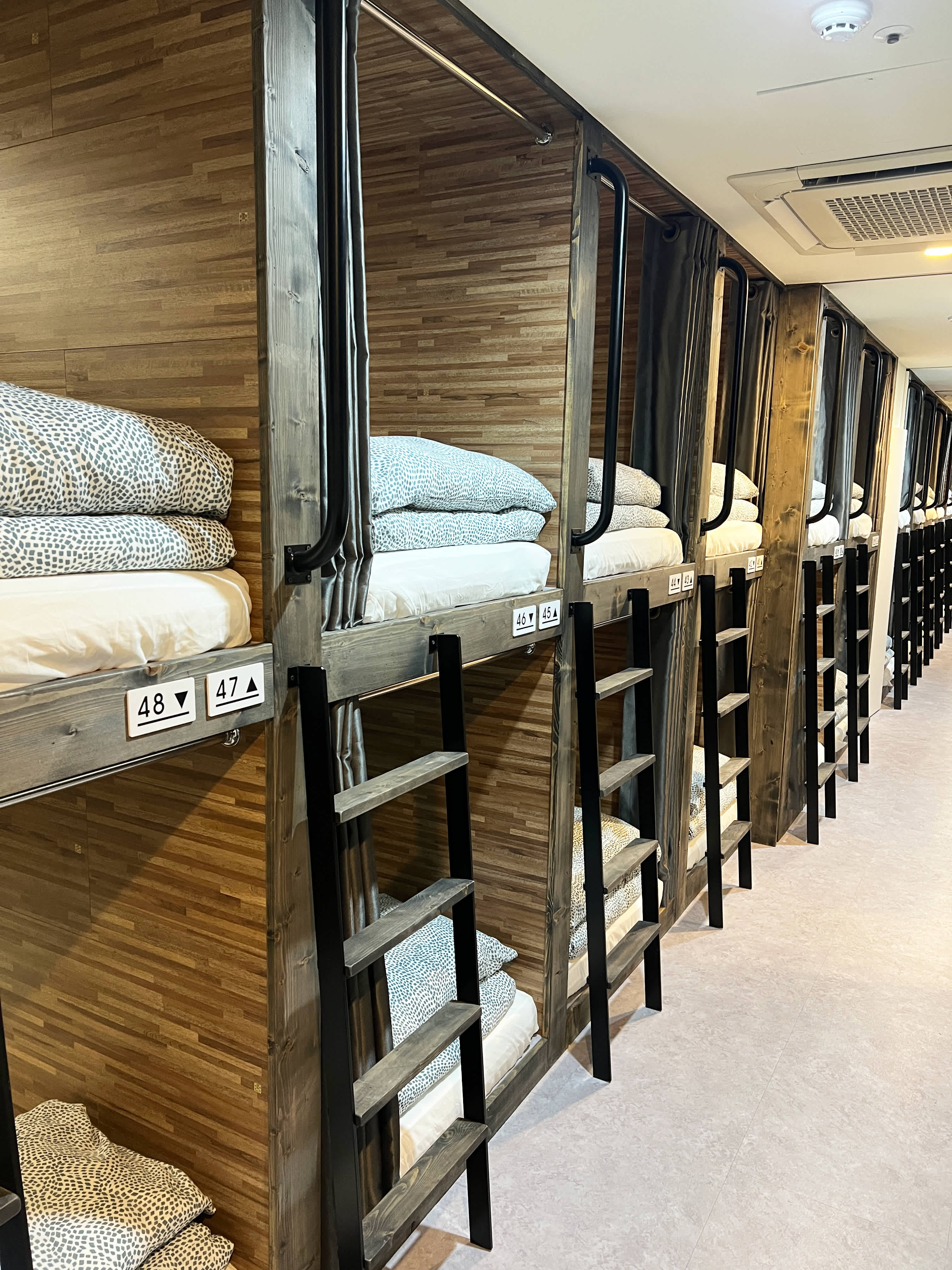 Hostels Worldwide Online Hostel Bookings, Ratings and Reviews