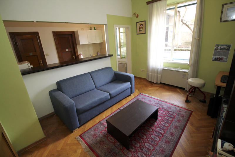 Situs Hostel