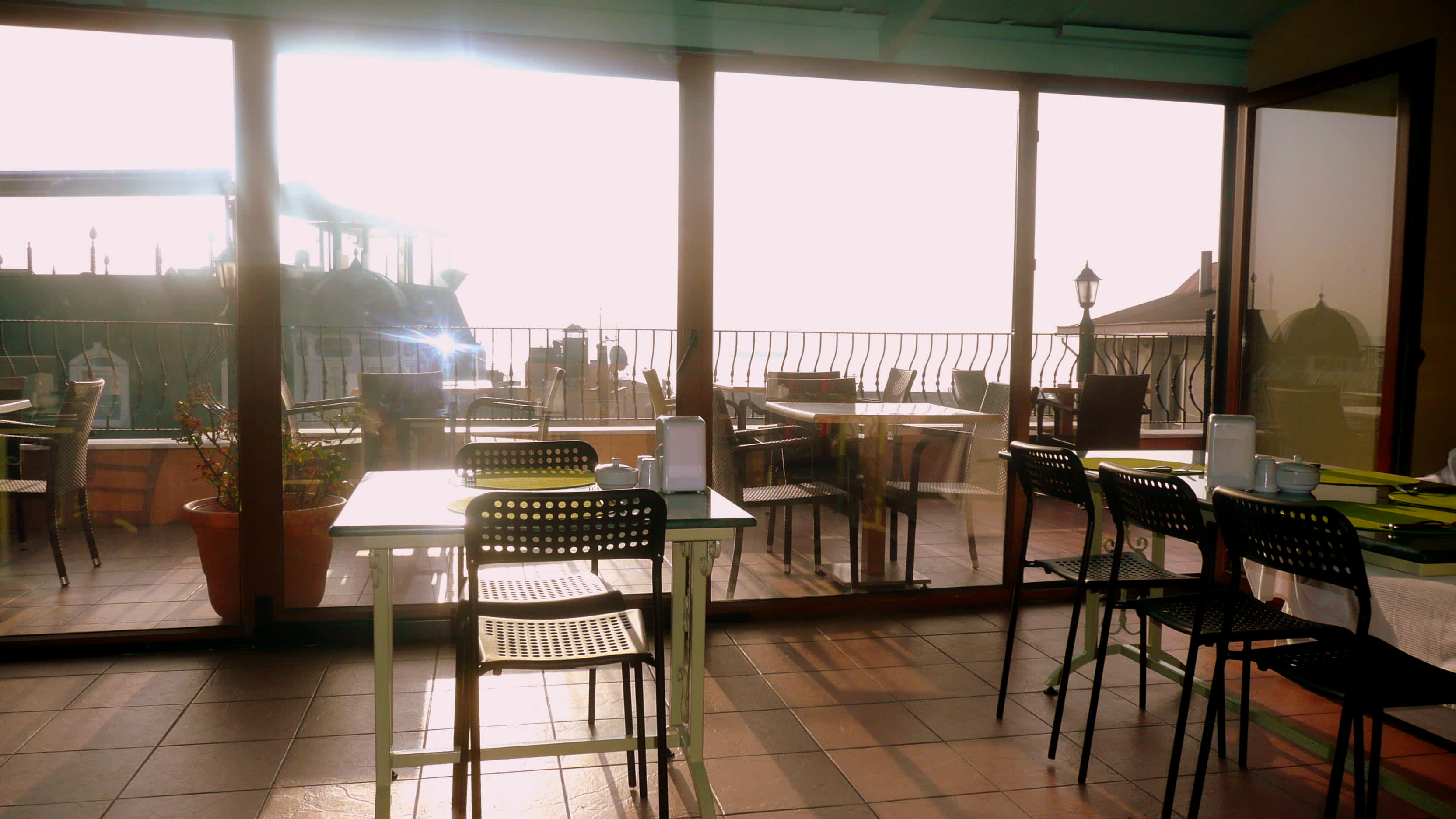 Agora Hostel and Guesthouse