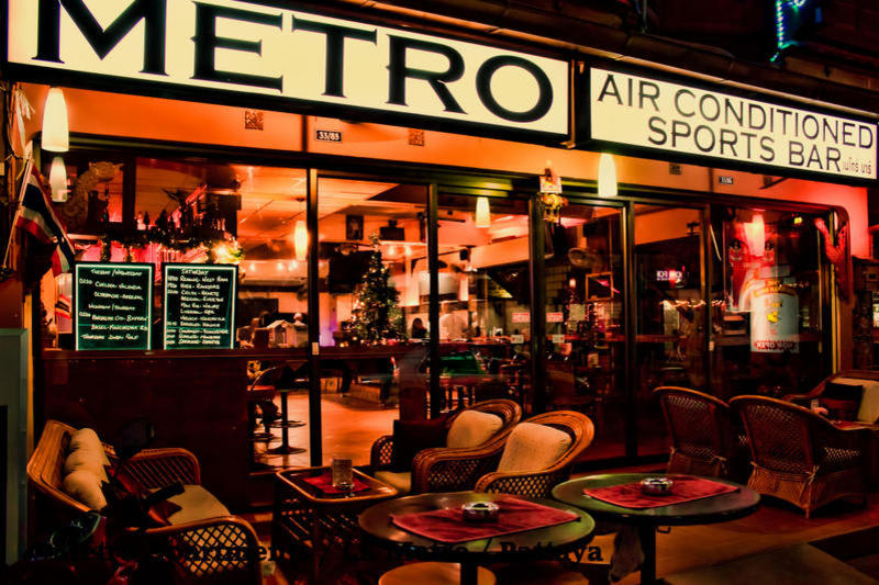 Metro Apartments