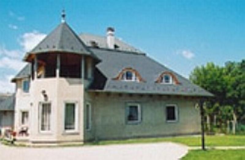 Castelinho Apartments in Balaton, Hungary Book Apartments with