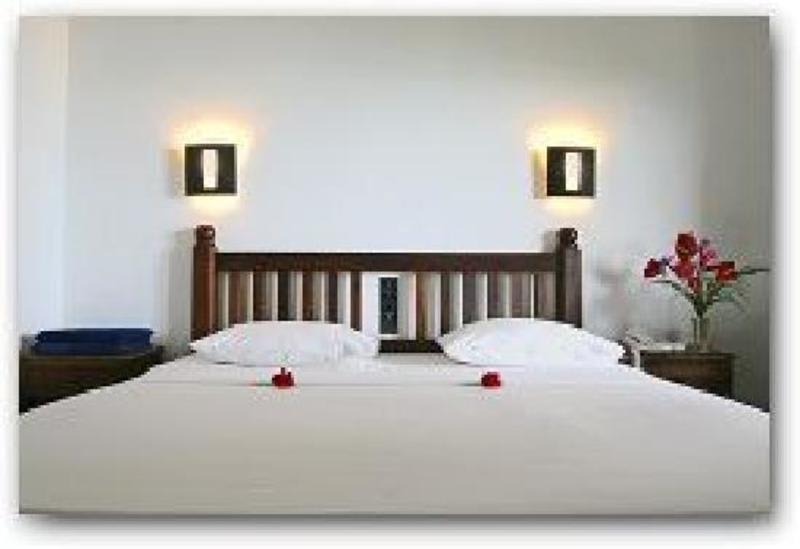 Marine Tourist Guest House @ Negombo Beach