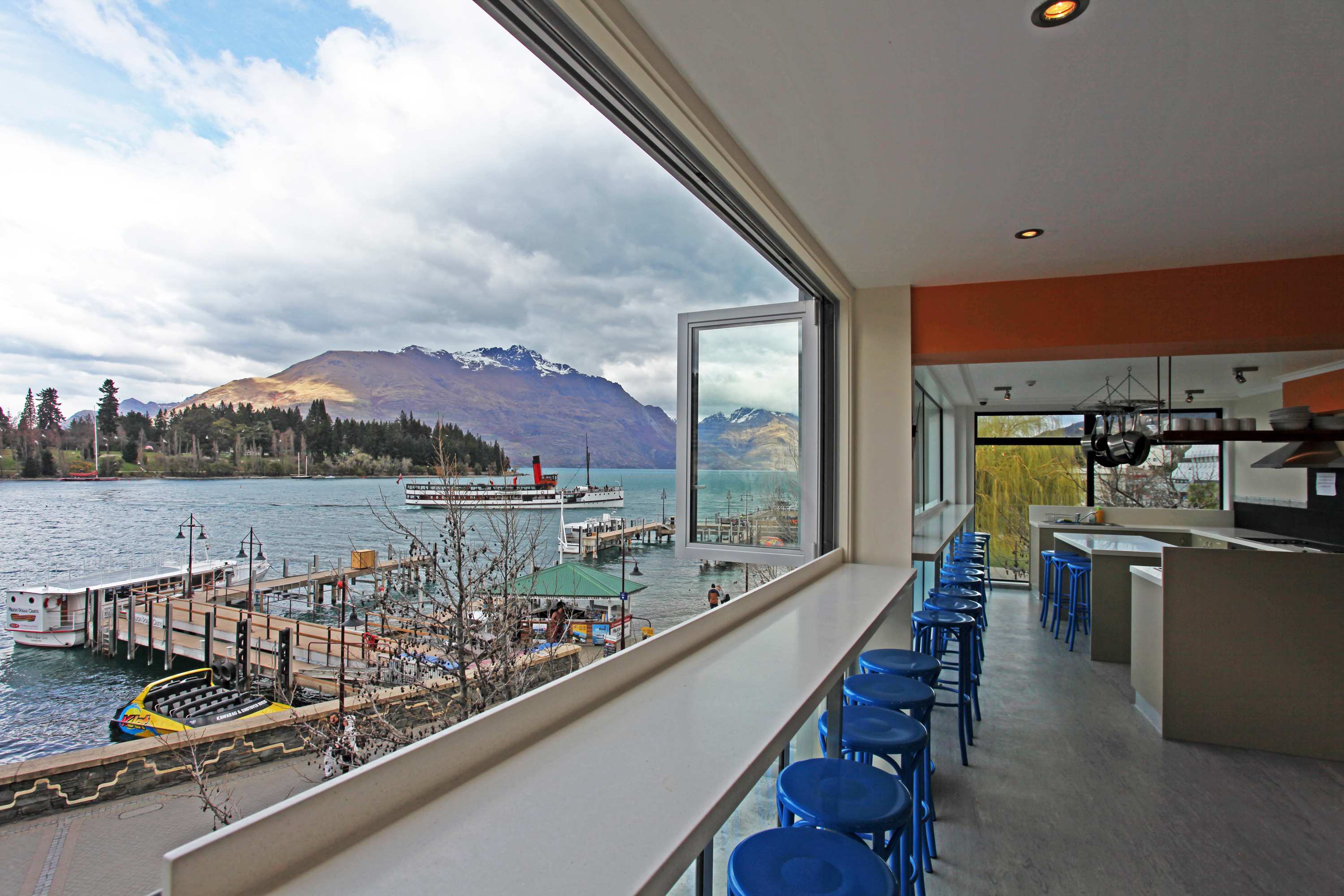 Absoloot Value Accommodation