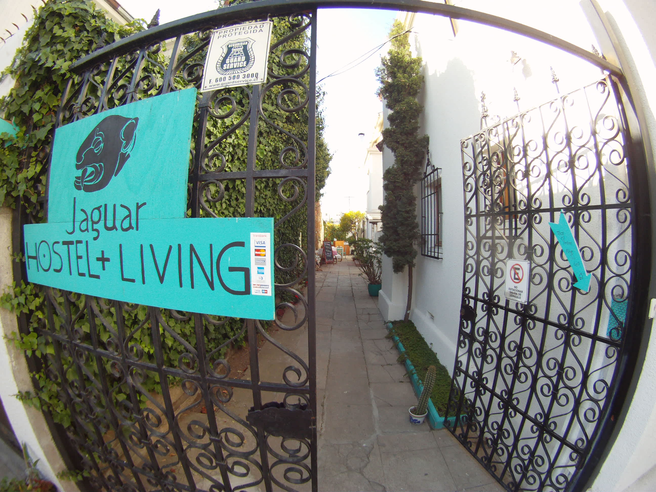 Jaguar Hostel + Living