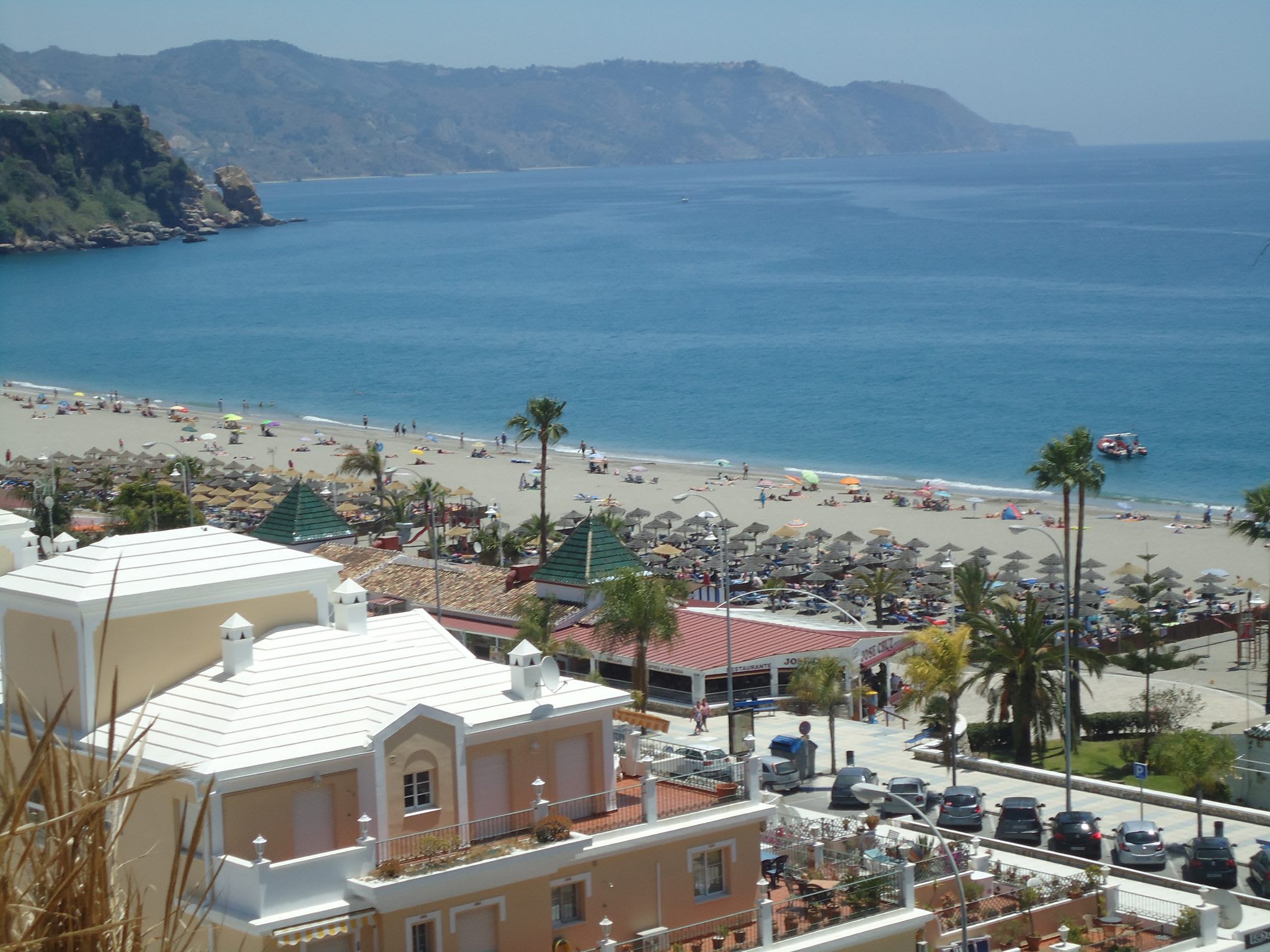 Almoraide Apartment in Nerja, Spain - Book Apartments with Hostelworld.com