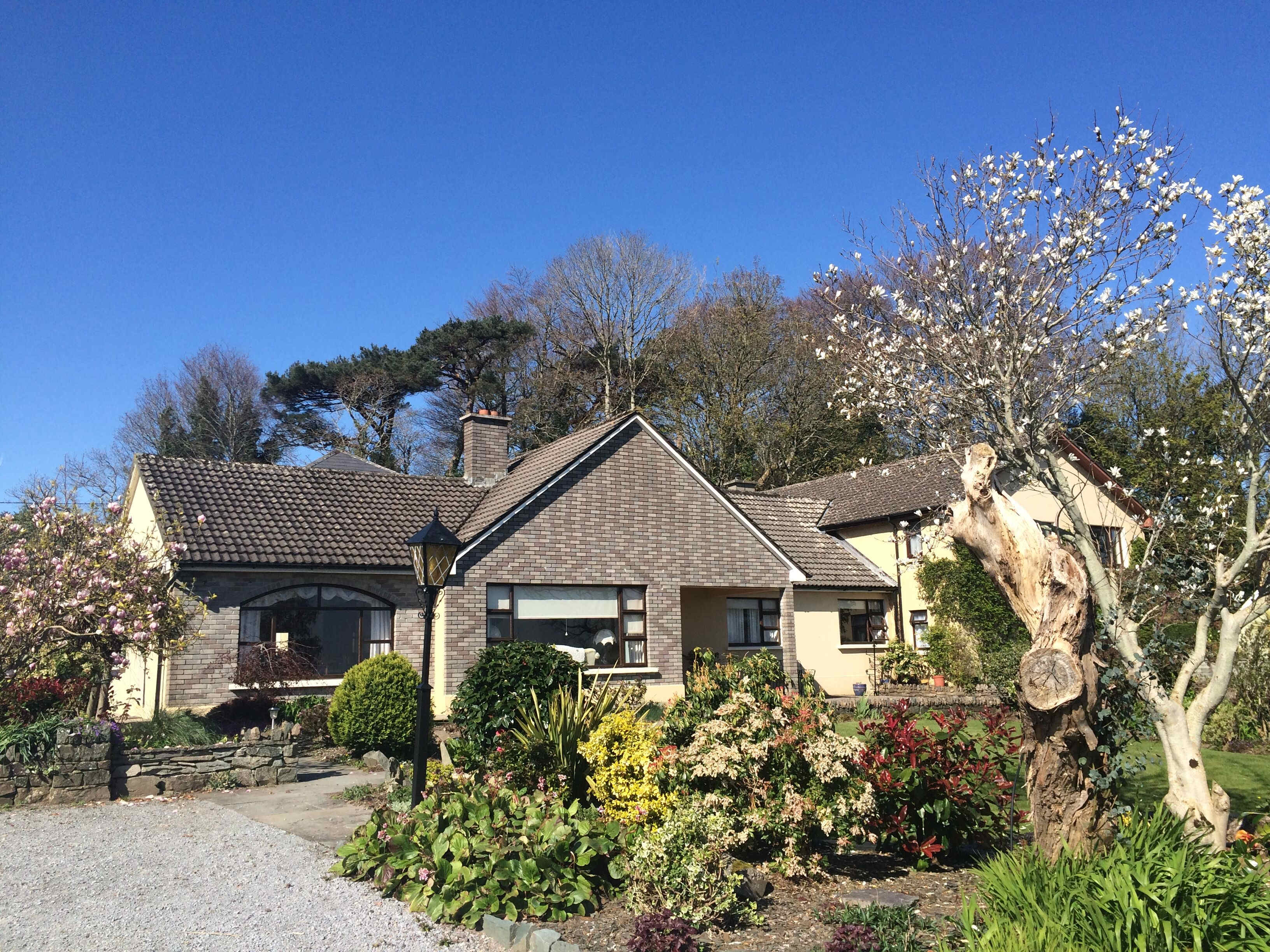 Inveraray Farm in Killarney, Ireland Book B&B's with