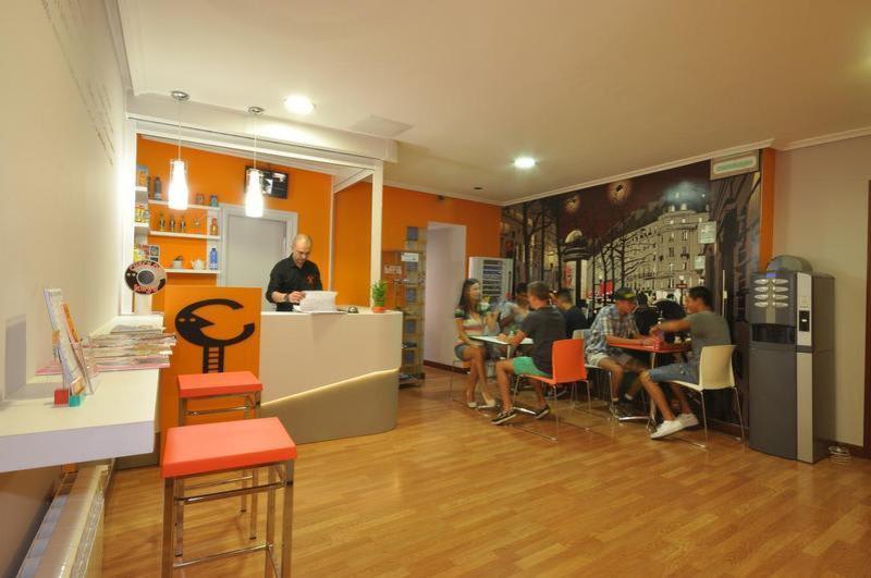 Hostal Escala Luna