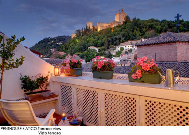 Apartamentos Muralla Ziri