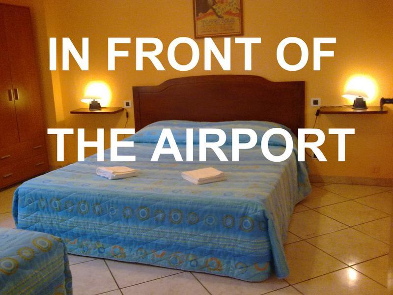 Airport Pisa Rooms