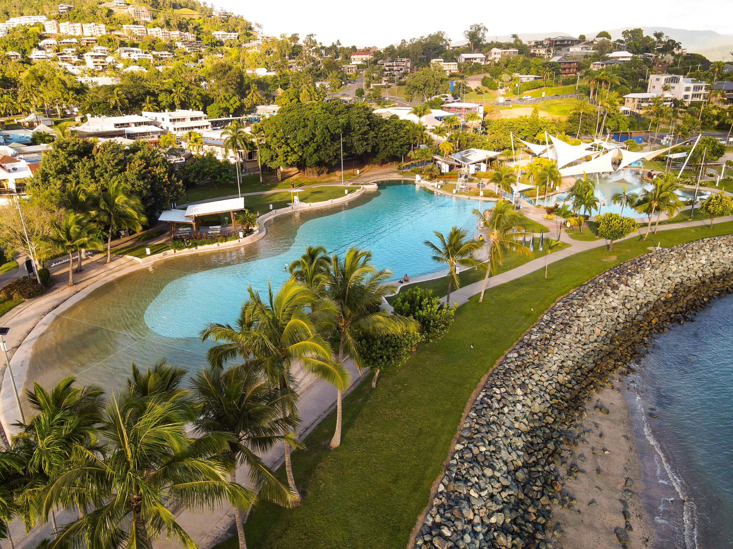 Base Airlie Beach Resort, Airlie Beach 2024 Prices & Reviews