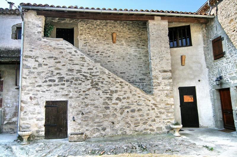 Castel Chambres