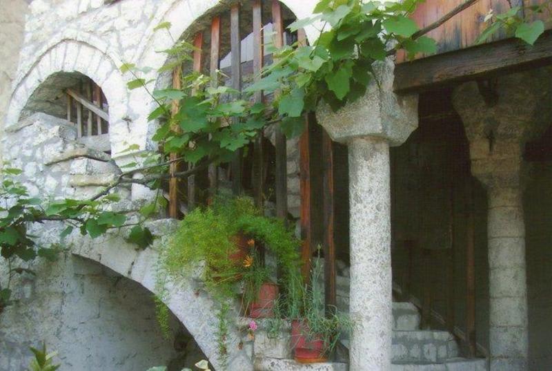 Lorenc Guesthouse & Hostel