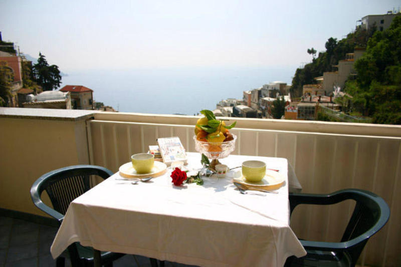 Cinzia Apartment in Positano, Italy Book Apartments with