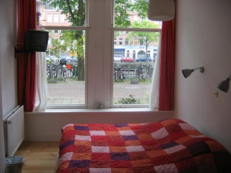 Waterfront B & B Amsterdam In Amsterdam, Netherlands - Book B&B's With ...