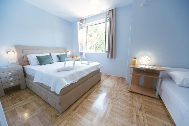 Explorer Hostel