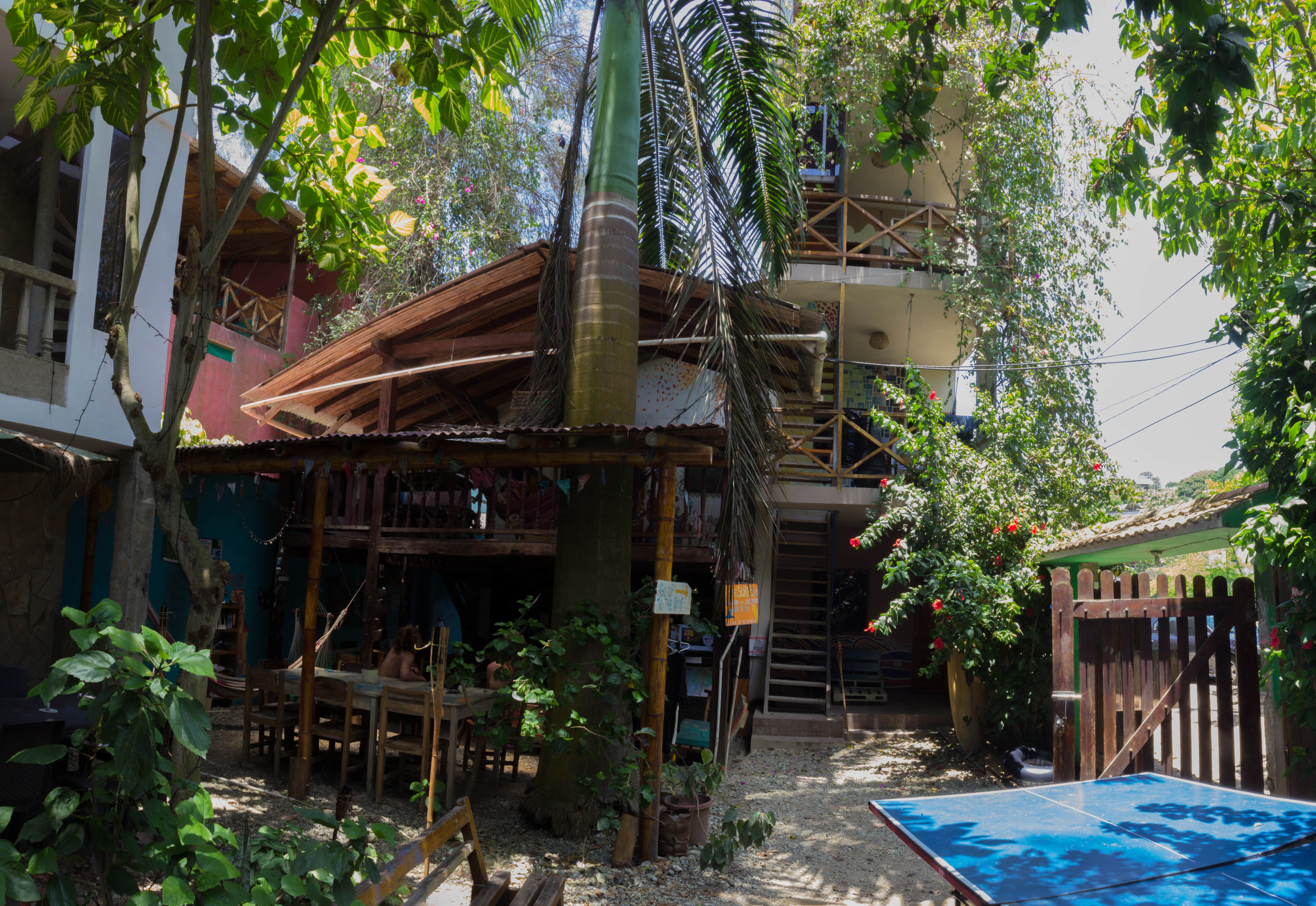 Hostal Moai B&B Surfcamp