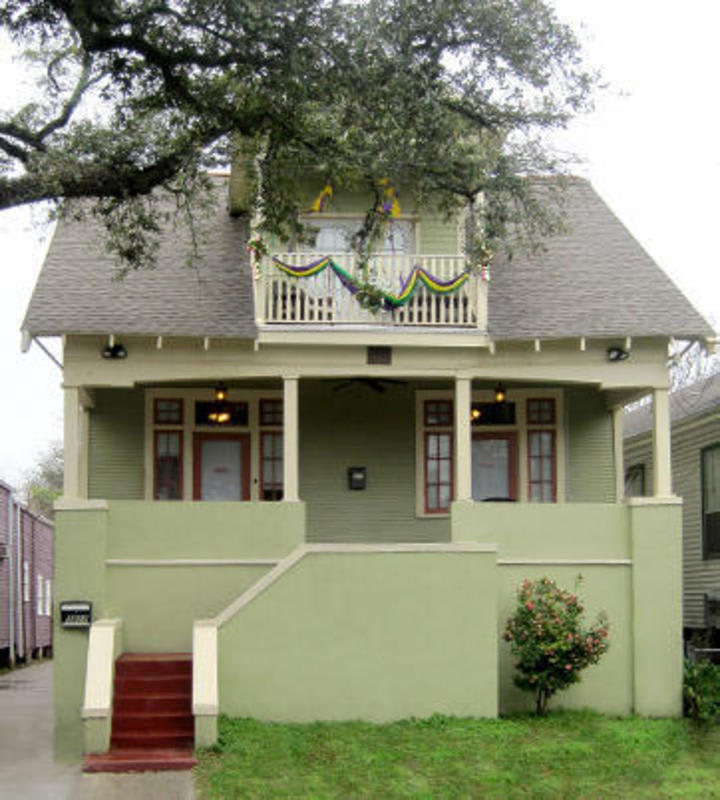 IH Apartments in New Orleans, USA Book Apartments with