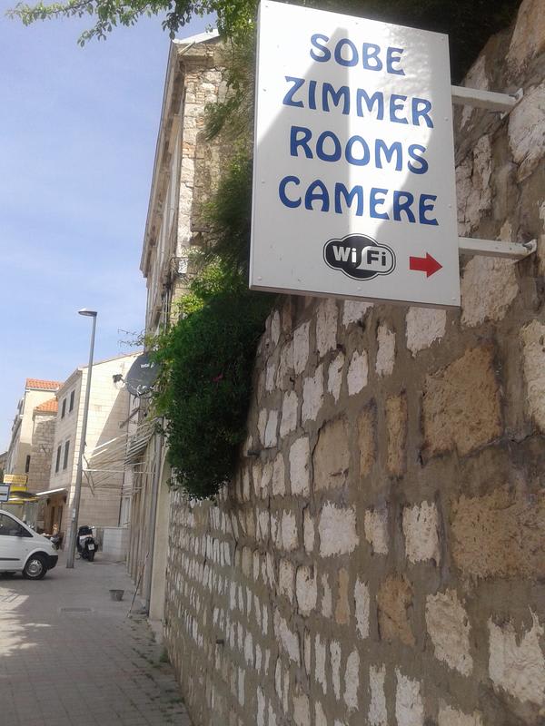 Rooms Gara