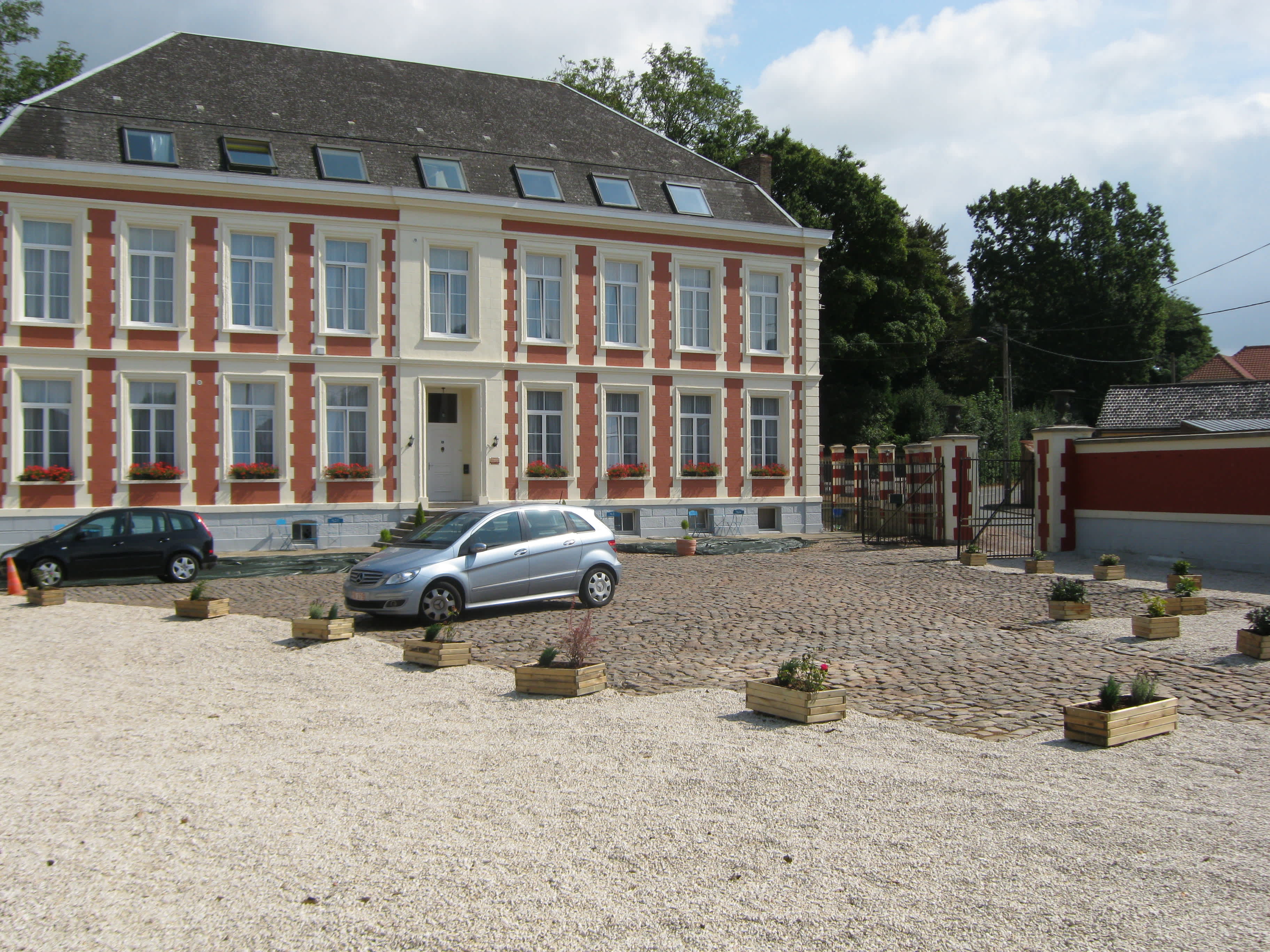 Chateau de Moulin le Comte