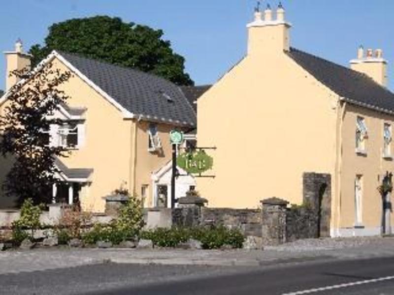 Marlinstown Court Mullingar in Mullingar, Ireland Book B&B's with