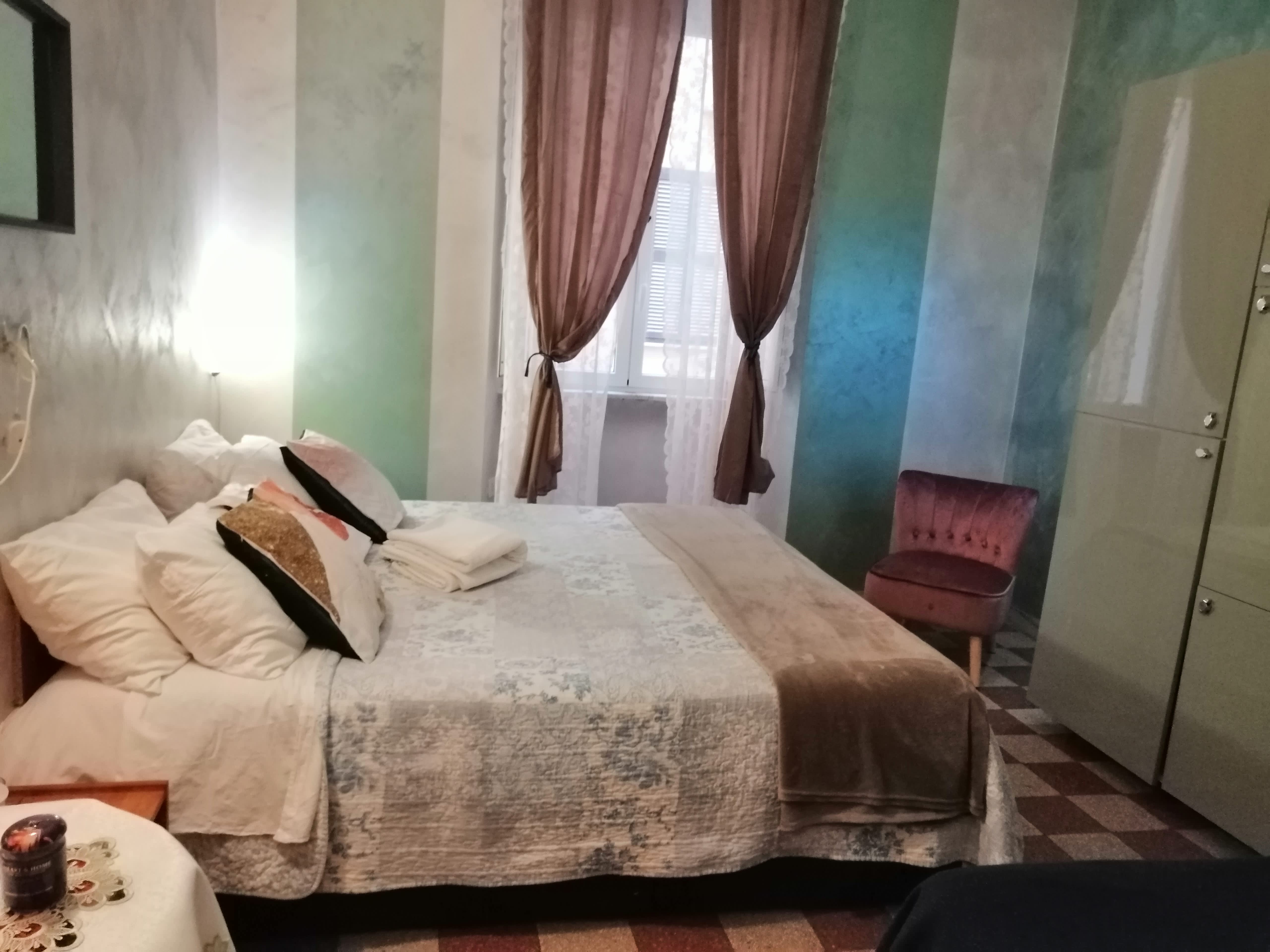 Român Holidays, Rome 2023 Prices & Reviews Hostelworld