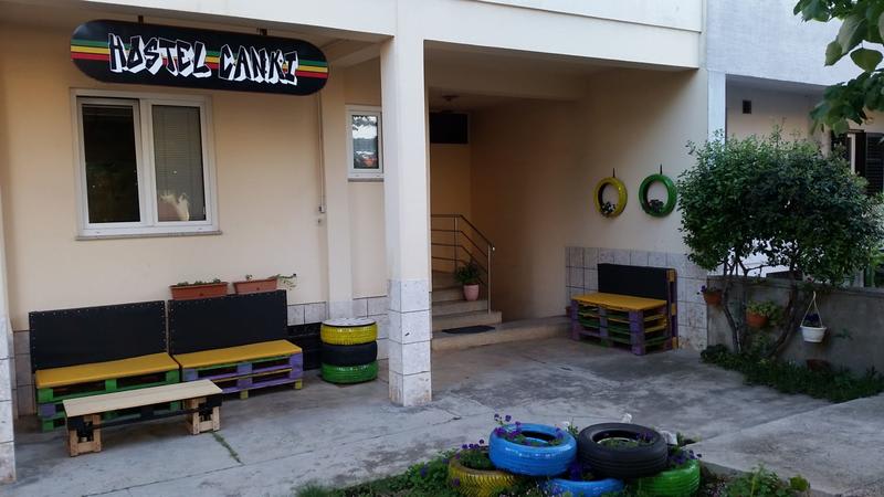 Hostel Canki