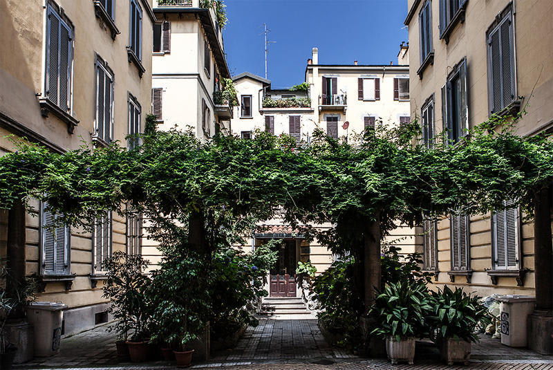 Settala Apartment in Milan, Italy Book Apartments with