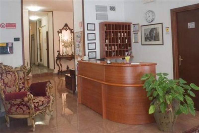 Hotel Antico Acquedotto, Rome - 2024 Prices & Reviews - Hostelworld