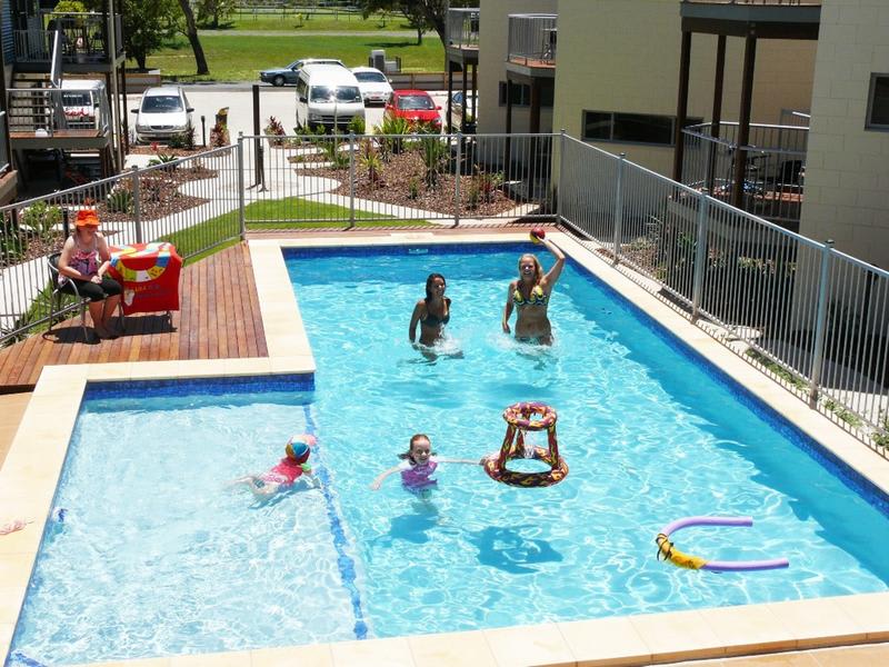 Emus Beach Resort, Rockhampton - 2021 Prices & Reviews ...