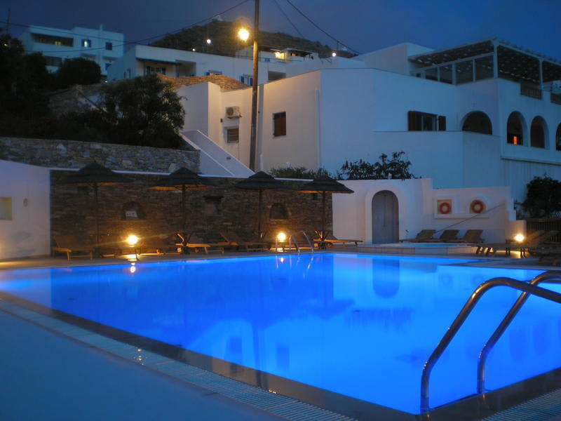 Golden Sun Hotel