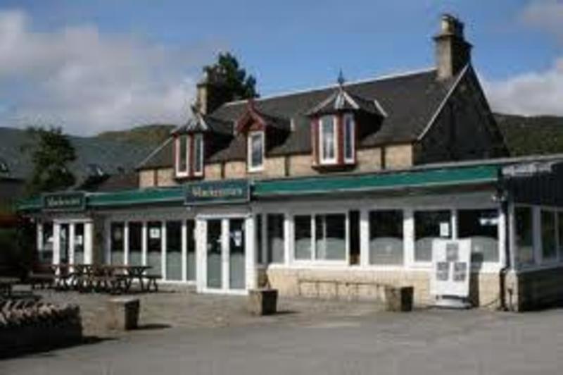 Mackenzies Highland Inn in Aviemore, Scotland Book B&B's with