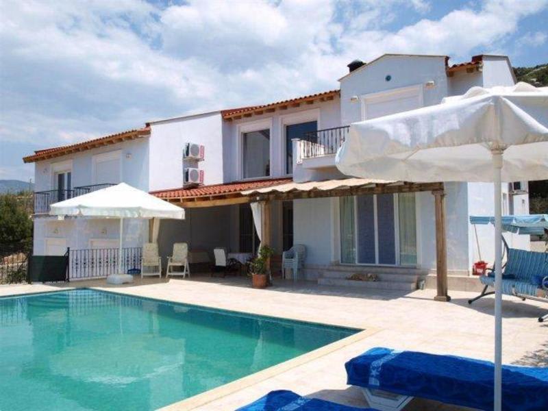 Moonstone House in Antalya, Turkey Find Cheap Hostels and Rooms at